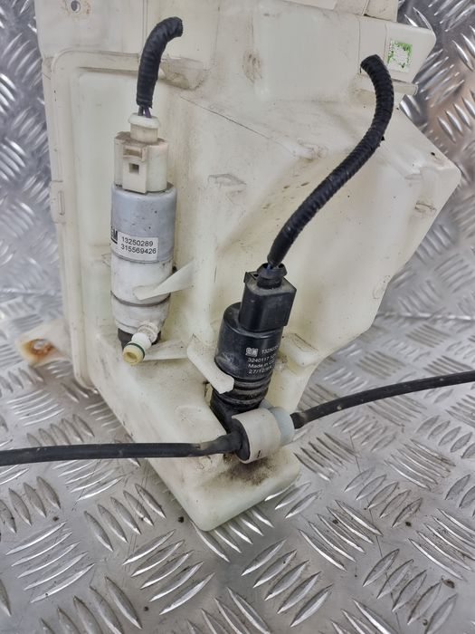 Zbiornik zbiorniczek płynu spryskiwaczy xenon Opel mokka