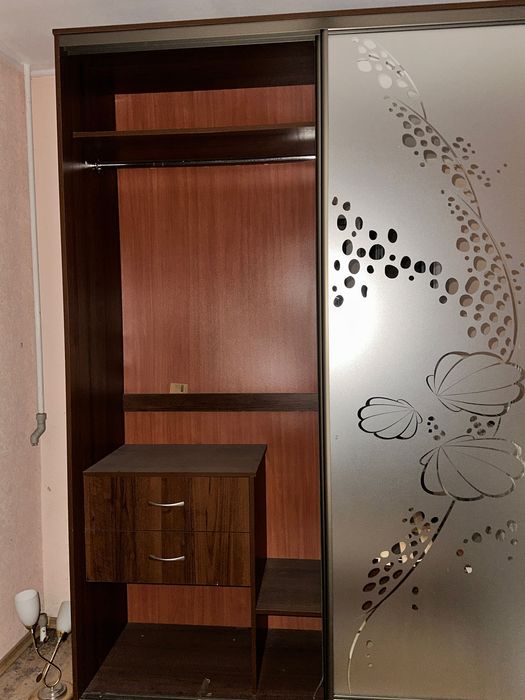 Продам шкаф купе