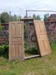Продам дубові двері