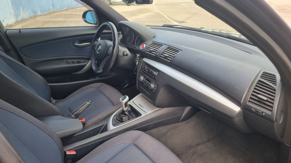 BMW 120d 2009 e87