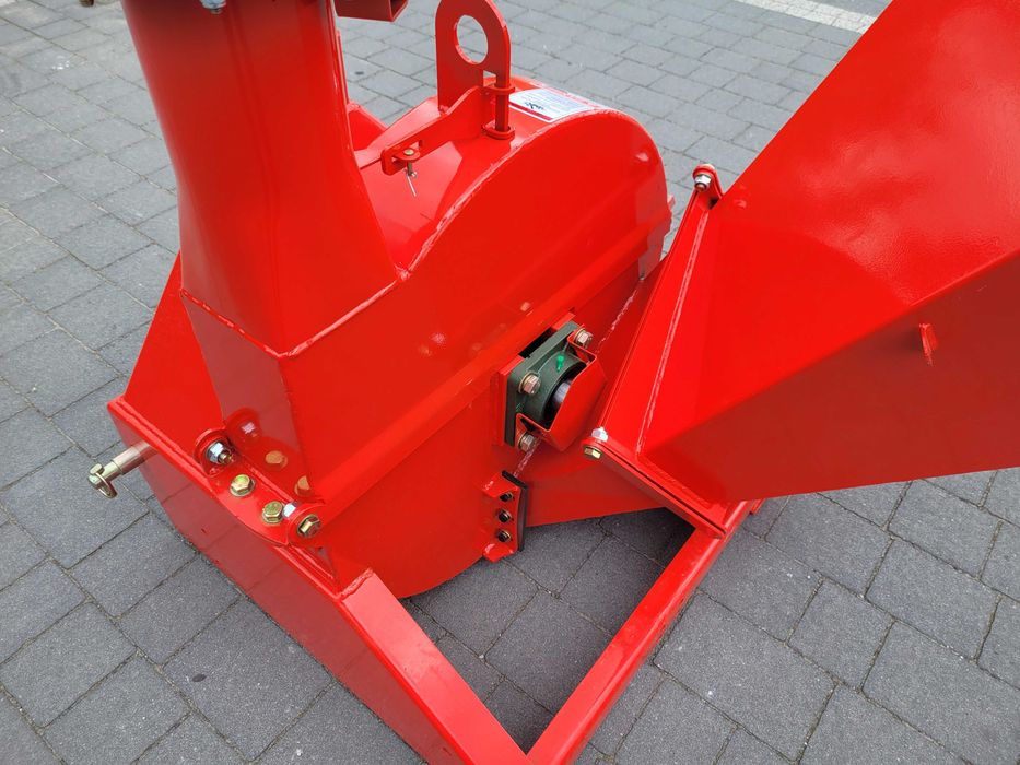 Rozdrabniacz do gałęzi/ Rębak tarczowy do ciągnika/ MINI traktorka