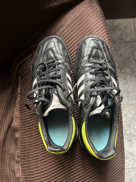 Chuteiras Adidas 11Pro Turf — couro natural, ótimo estado