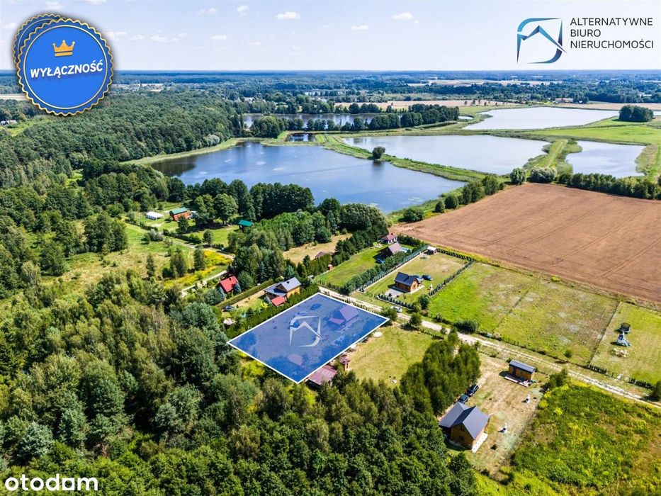 Domek letniskowy z działką blisko jezior