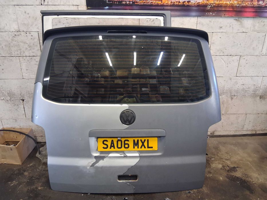 vw t5 klapa tylna z szyba spoiler