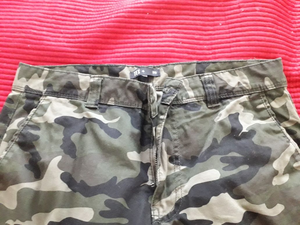 Calças camuflado