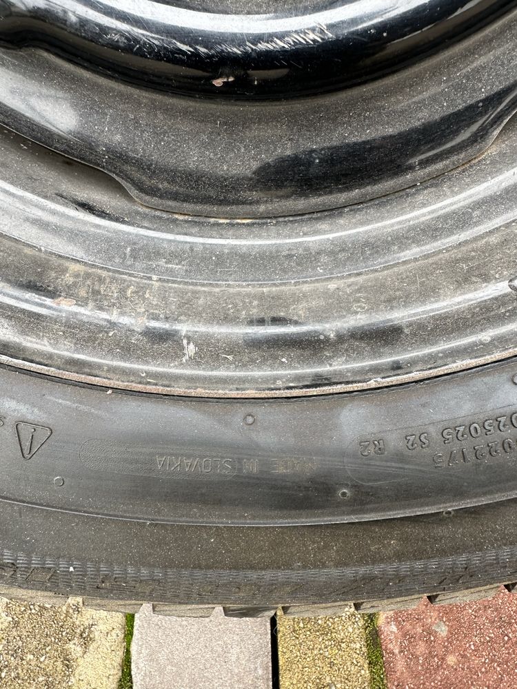 Резина с диском 225/70 R15C 1 шт.