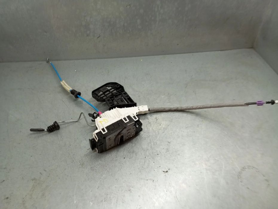 Fechadura / fecho porta trás direito MERCEDES-BENZ Classe A (W176)