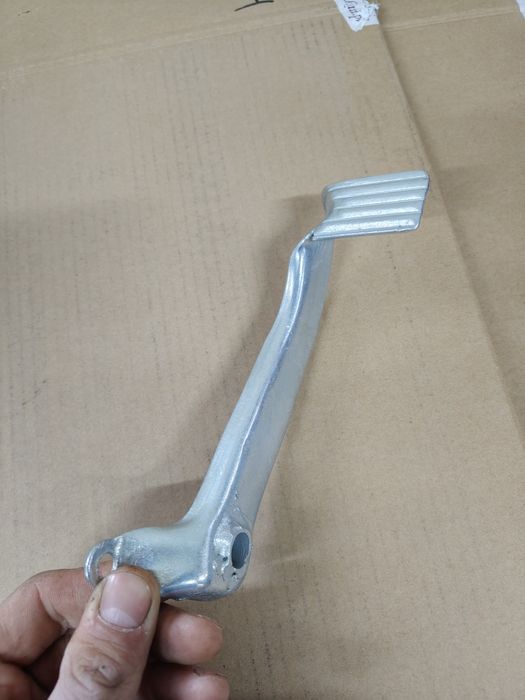 Nóżka stopka hamulcowa Komar sztywniak żak Ryś Romet Komar motorynka