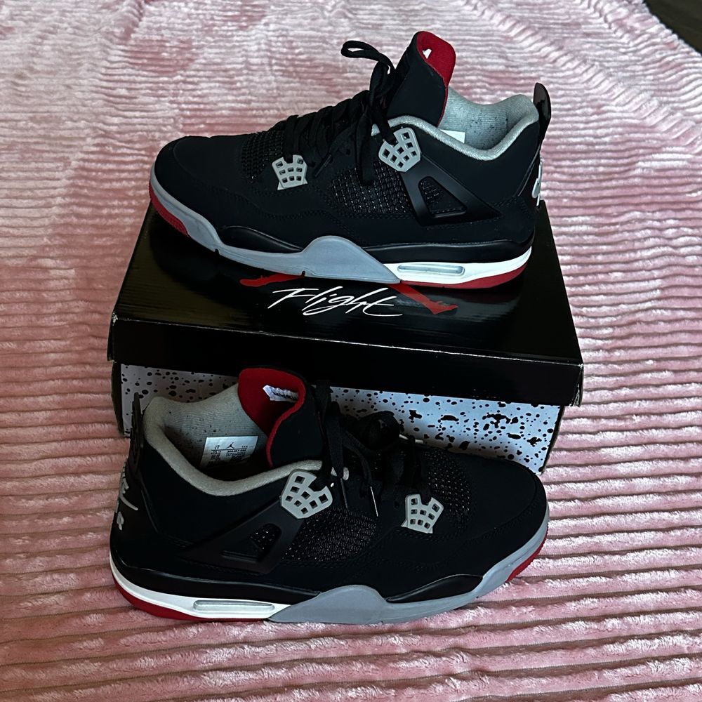 Air Jordan 4 retro black/red
