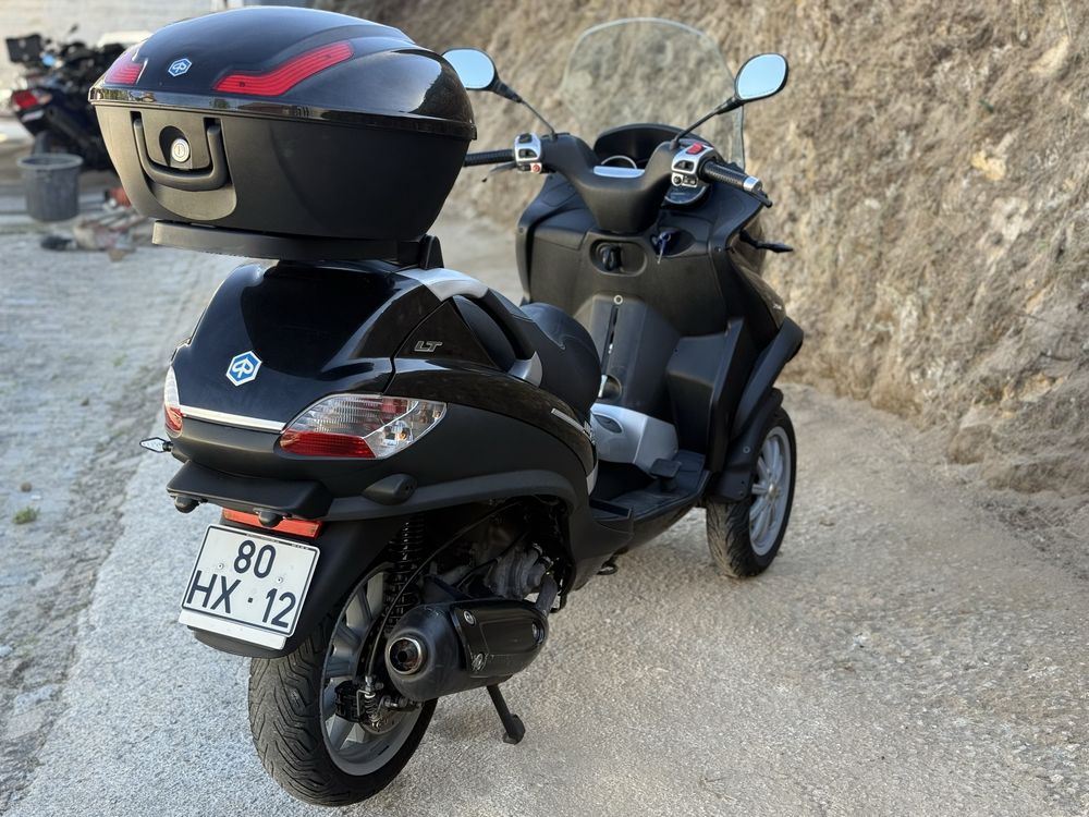 Triciclo 250 I E COMO NOVO