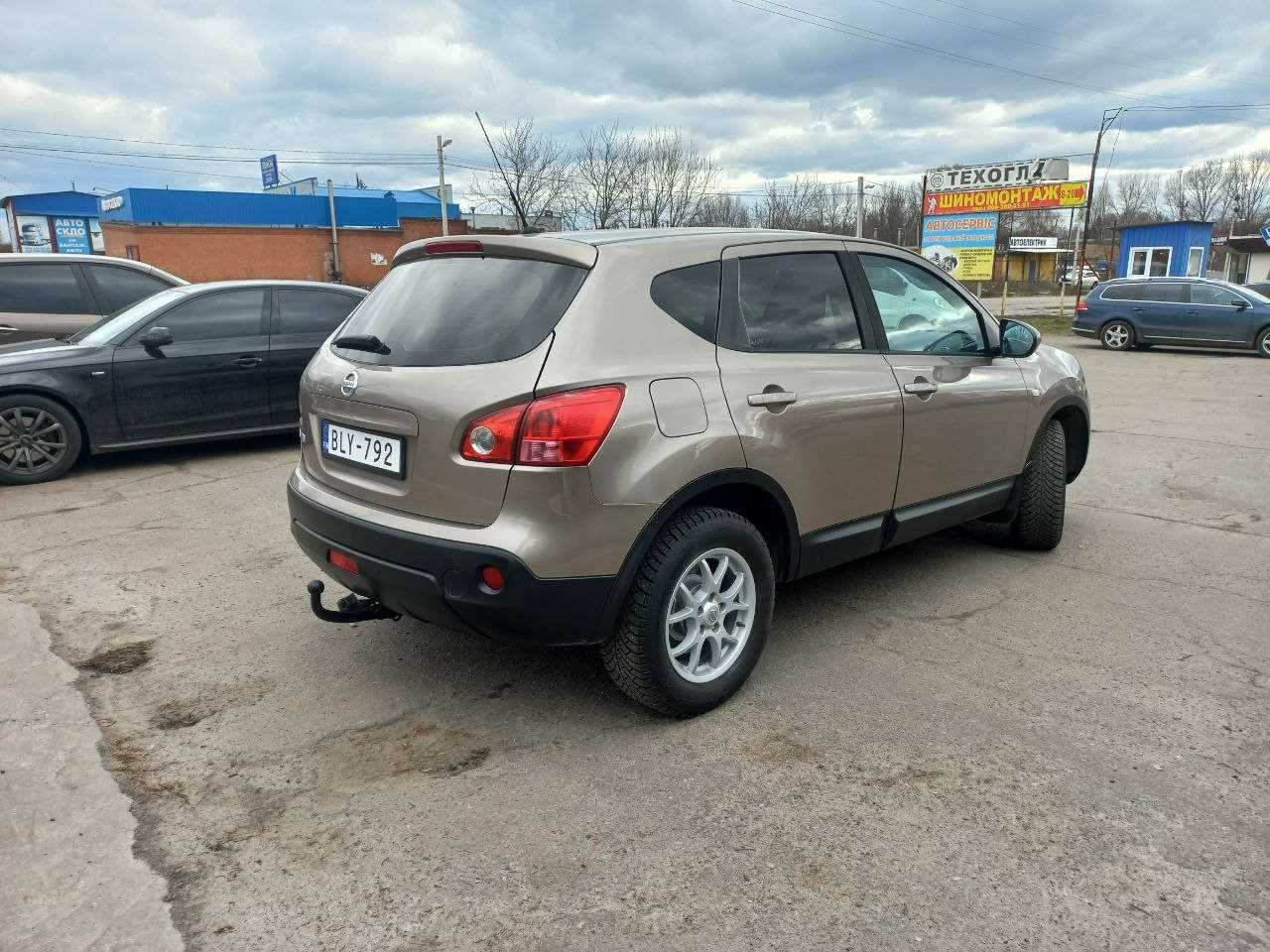 Продам Nissan Qashqai