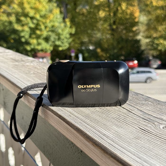 Плівковий фотоапарат Olympus Stylus GOLD (Олимпус стилус)