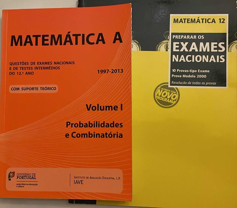 Matemática A questões de exames nacionais + livro de oferta  12º Ano