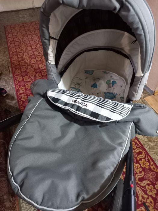 Wózek gondola głęboki duży z adapterami