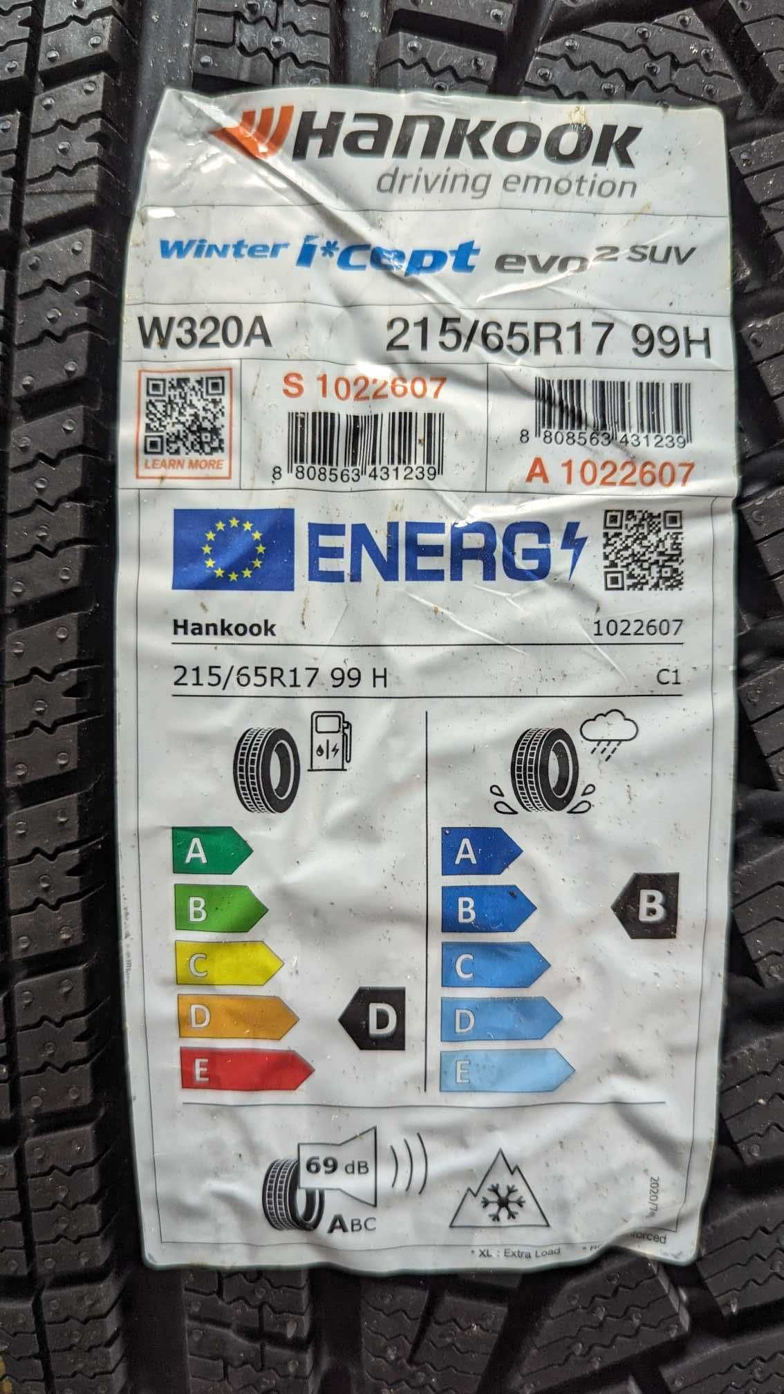 Hankook Winter i*cept evo2 SUV W320A 215/65R17 99 H
