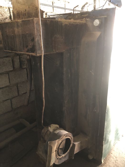 Продам твердопаливний котел