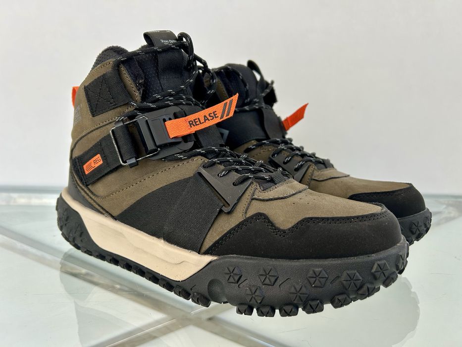 Zimowe buty męskie traperki 43 CTOPP ocieplane jak Nowe