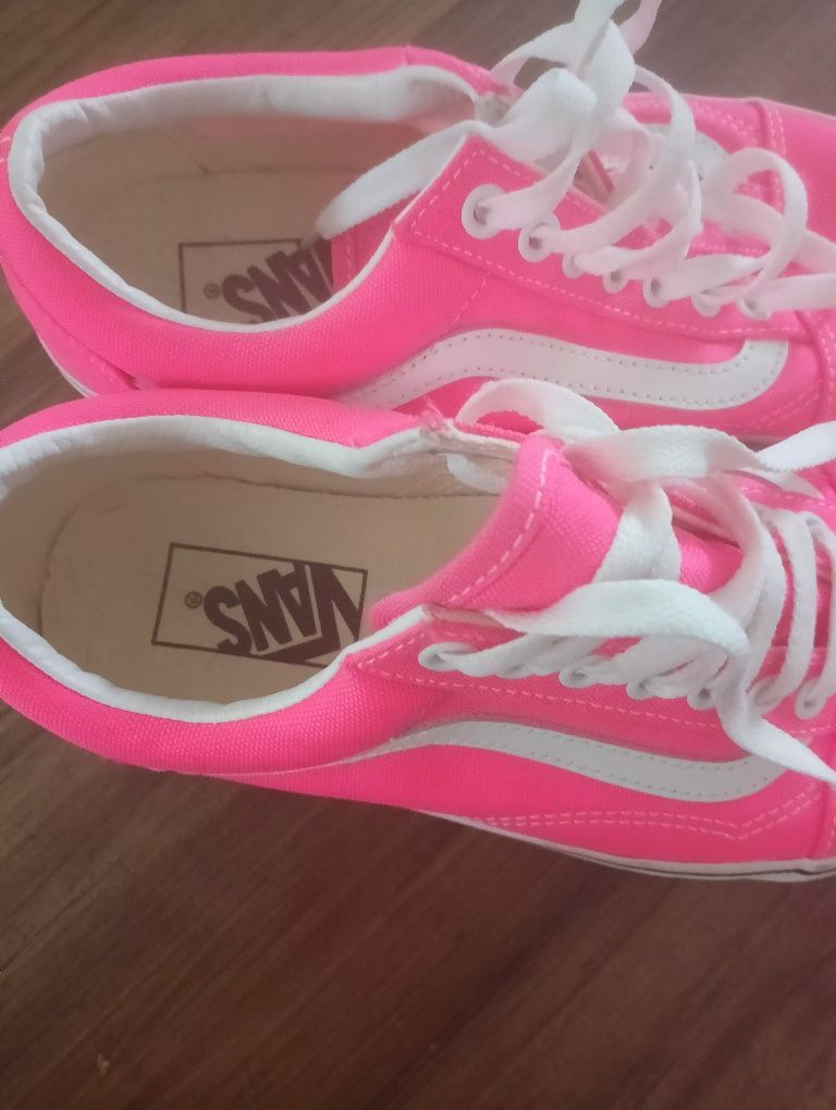 Trampki Vans r 39 na 25 cm jak nowe