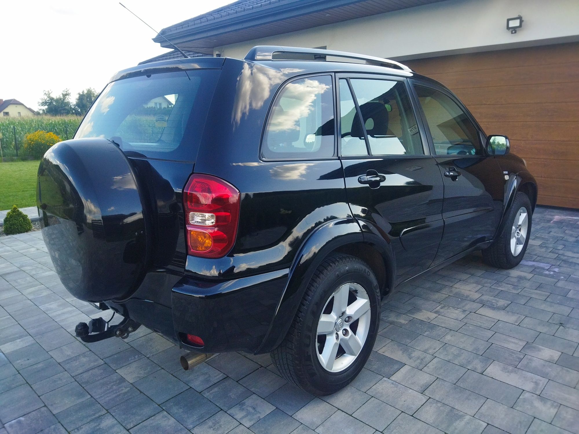 Toyota RAV4 2.0 benzyna właściciel 5 lat