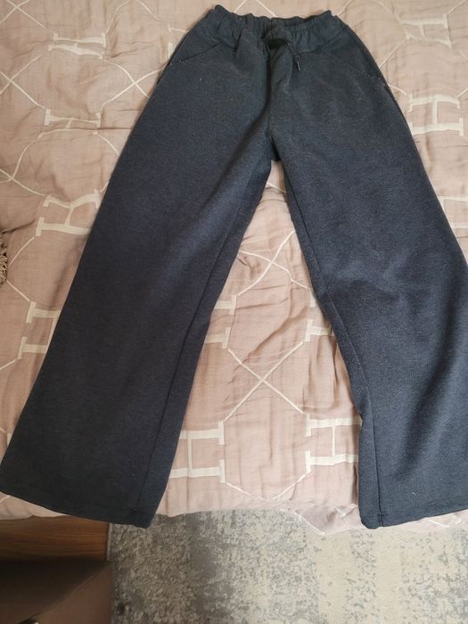 Теплі штани на дівчинку