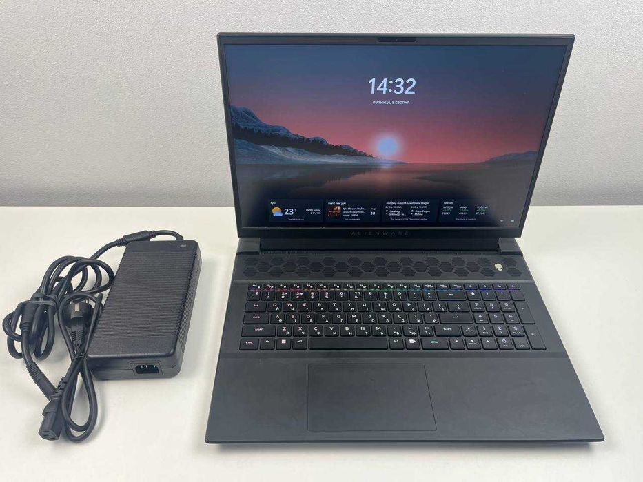 Ноутбук Dell Alienware M18 R1 480Гц Ryzen 9 7845X 64GB RTX4080 1TB M.2