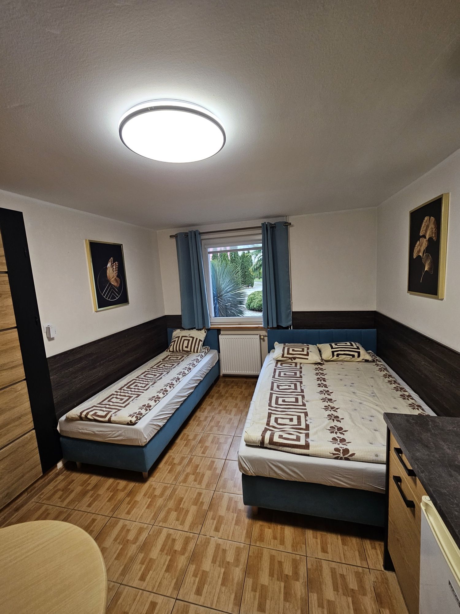 Pokój apartament 3 osóbowy nad morzem/ 100 m do plaży/ parking/ WiFi