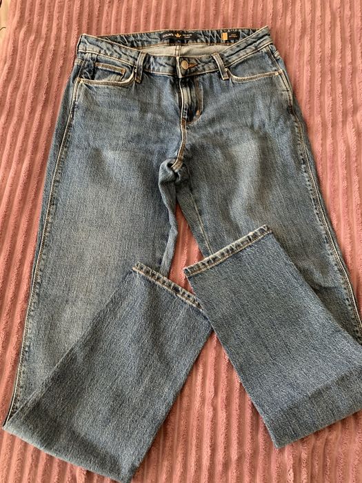 Отдам даром женскую одежду