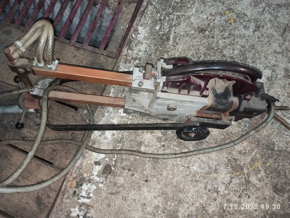 Pistolet do zgrzewania punktowego DALEX WERK