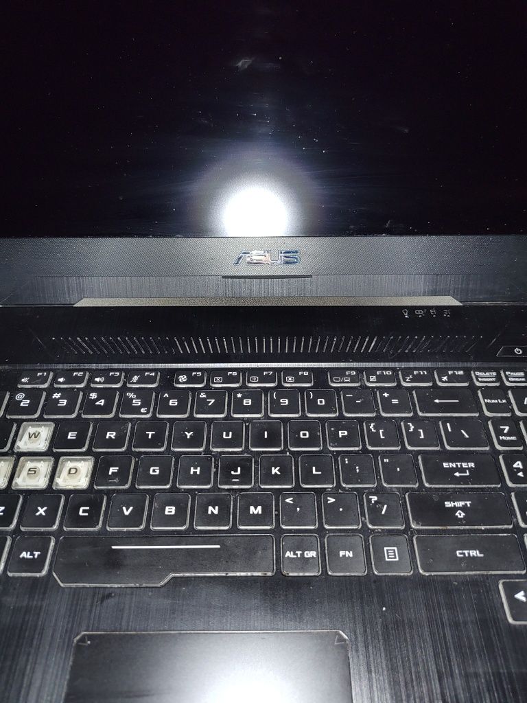 Laptop Asus Tuf Gaming FX505DU