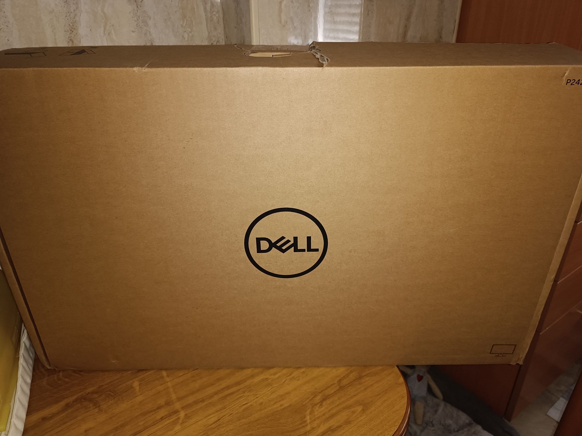 Monitor Dell 24 polegadas P2423DE ecran danificado