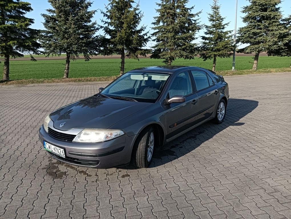 Sprzedam samochód Renault Laguna 2 porszę o uważne czytanie opisu.