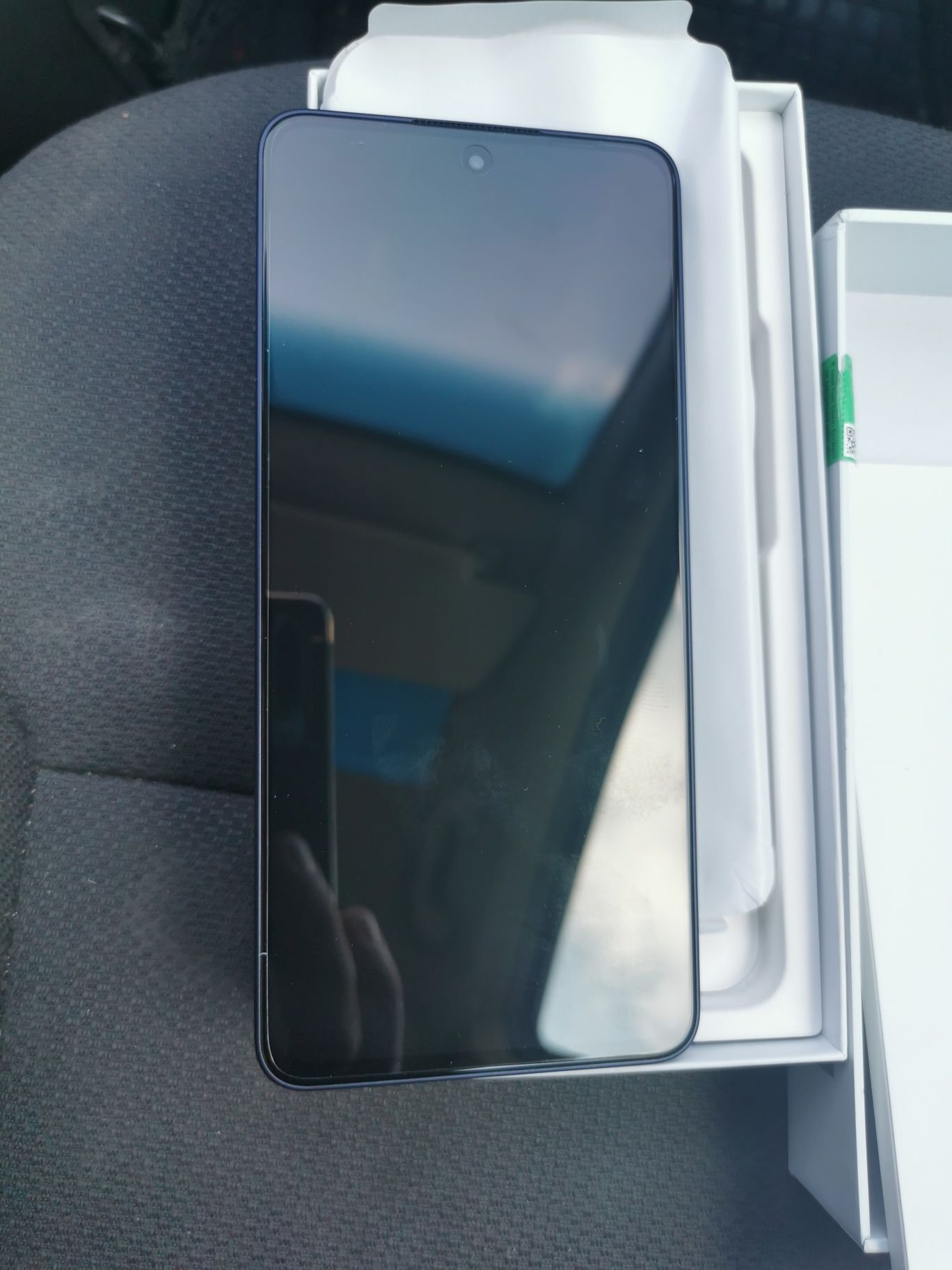 Oppo reno 13 FS 5g