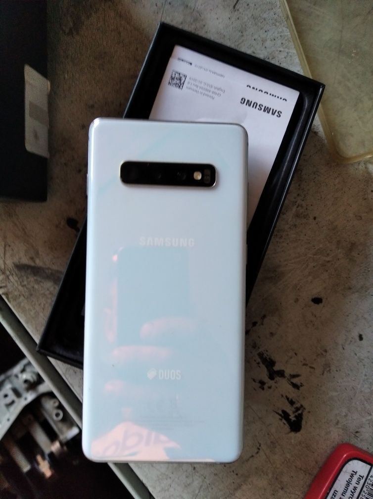 Samsung S10+ 128g 4gR