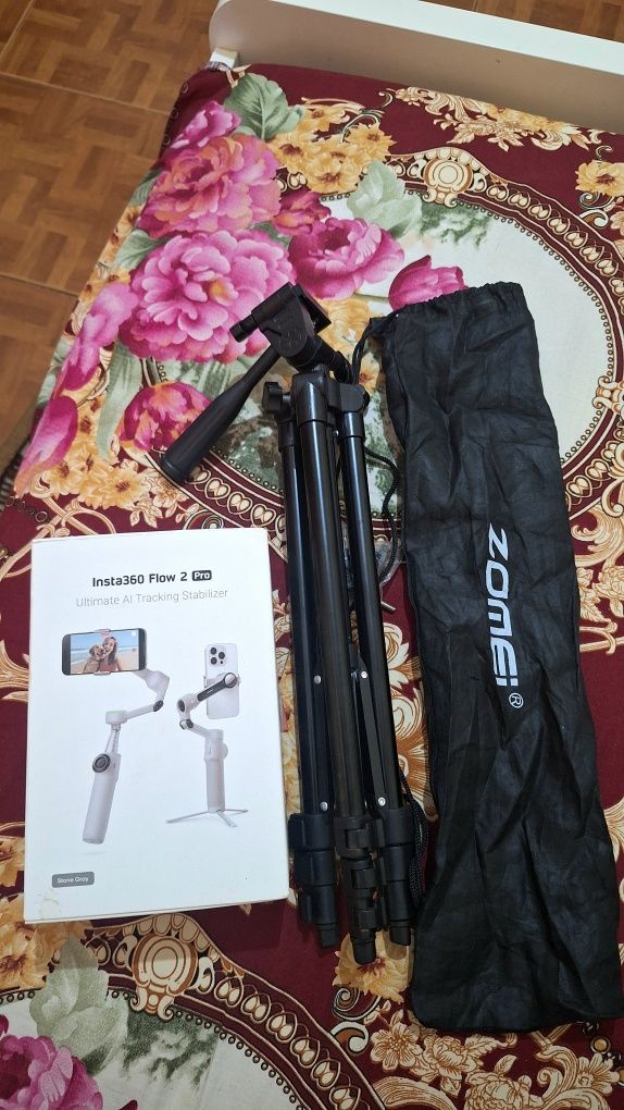 Combo de tripé Insta 360 flow 2 pro+ com saco para venda (usado 3 dias