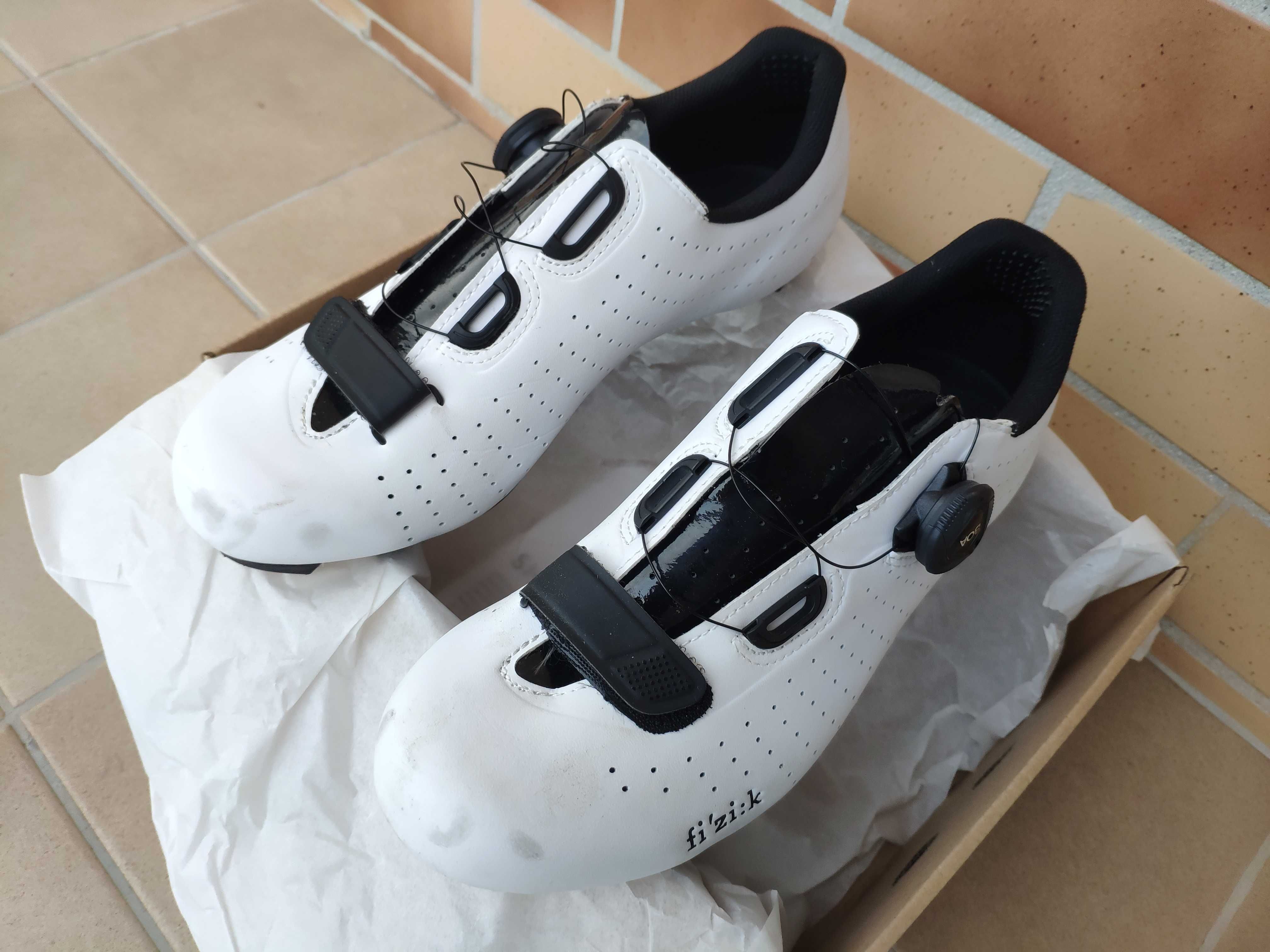 Sapatos Ciclismo de estrada - fizik tempo r5 overcurve