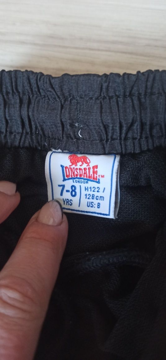 Spodenki szorty Lonsdale 122-128
