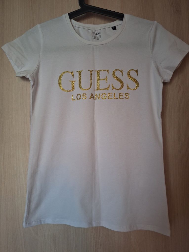 Koszulka tshirt nowa biala napis Guess rozmiar S