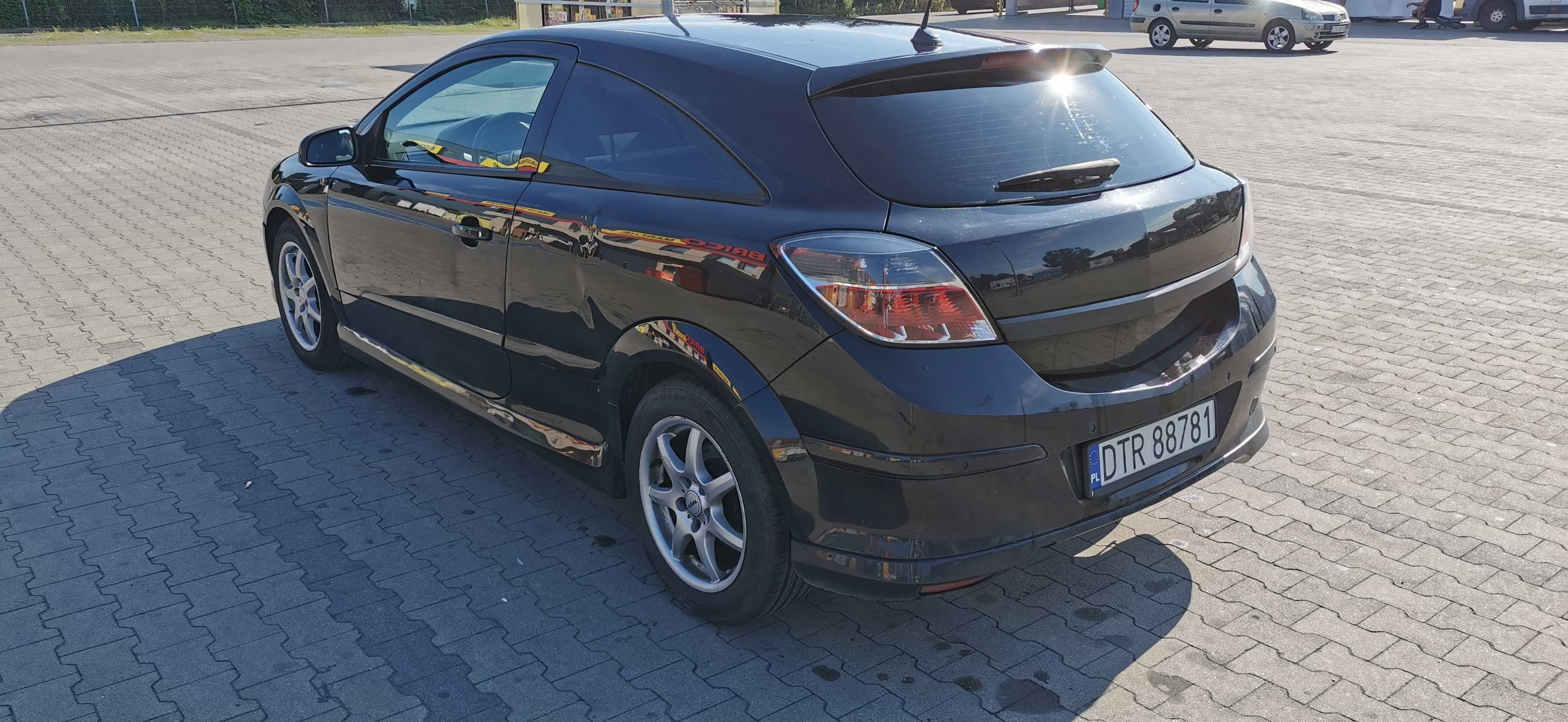 Opel Astra GTC OPC Line 1.9 cdti 150hp 2007r.