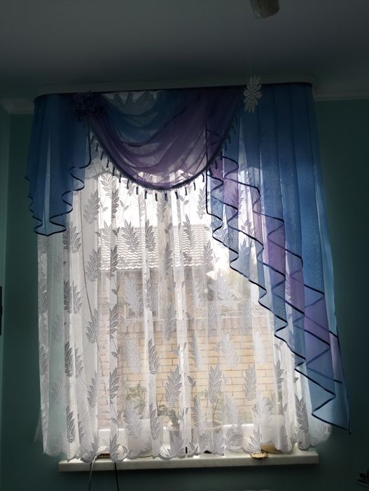 Гардини б/у гарні