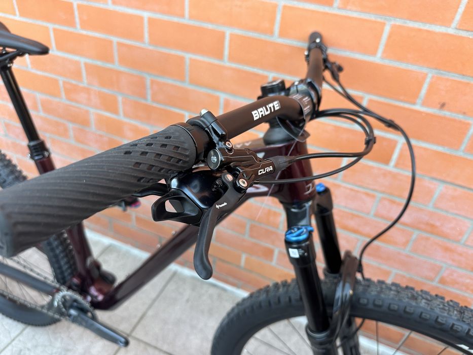 Bicicleta Btt Roda 29 carbono Suspensao total Sunn Shamann Dc S2