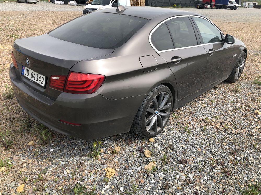 Drzwi lewe przód lewy tył prawe przód lewe Bmw f10 kod A17