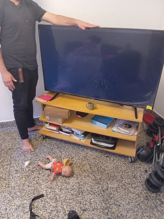 TV Xiaomi pouco usada