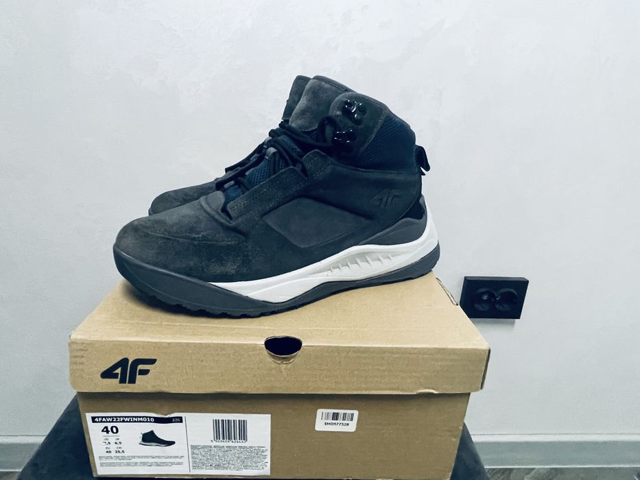 Черевики зимові 4F термоботинки спортивні