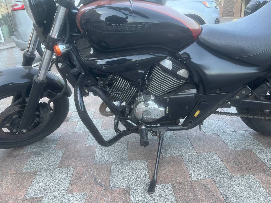 Kawasaki Eliminator 250