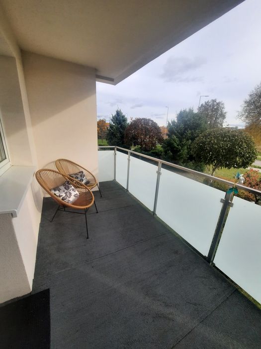 Słoneczne M3 z oddzielną kuchnią 57m2, dużym balkonem typu loggia