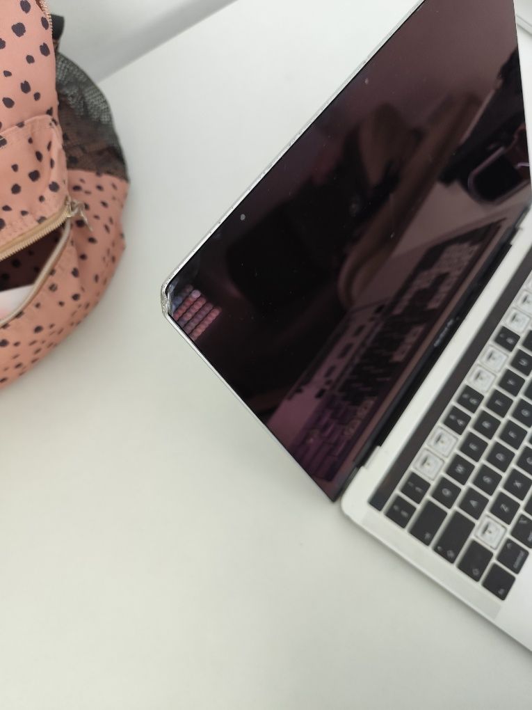 Vendo Ecrã para MacBook Pro 13 2018/2019