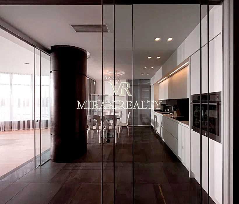Продаж 3 кімнатної квартиры 151м2 Riviera Riverside Раіси Окипної 18