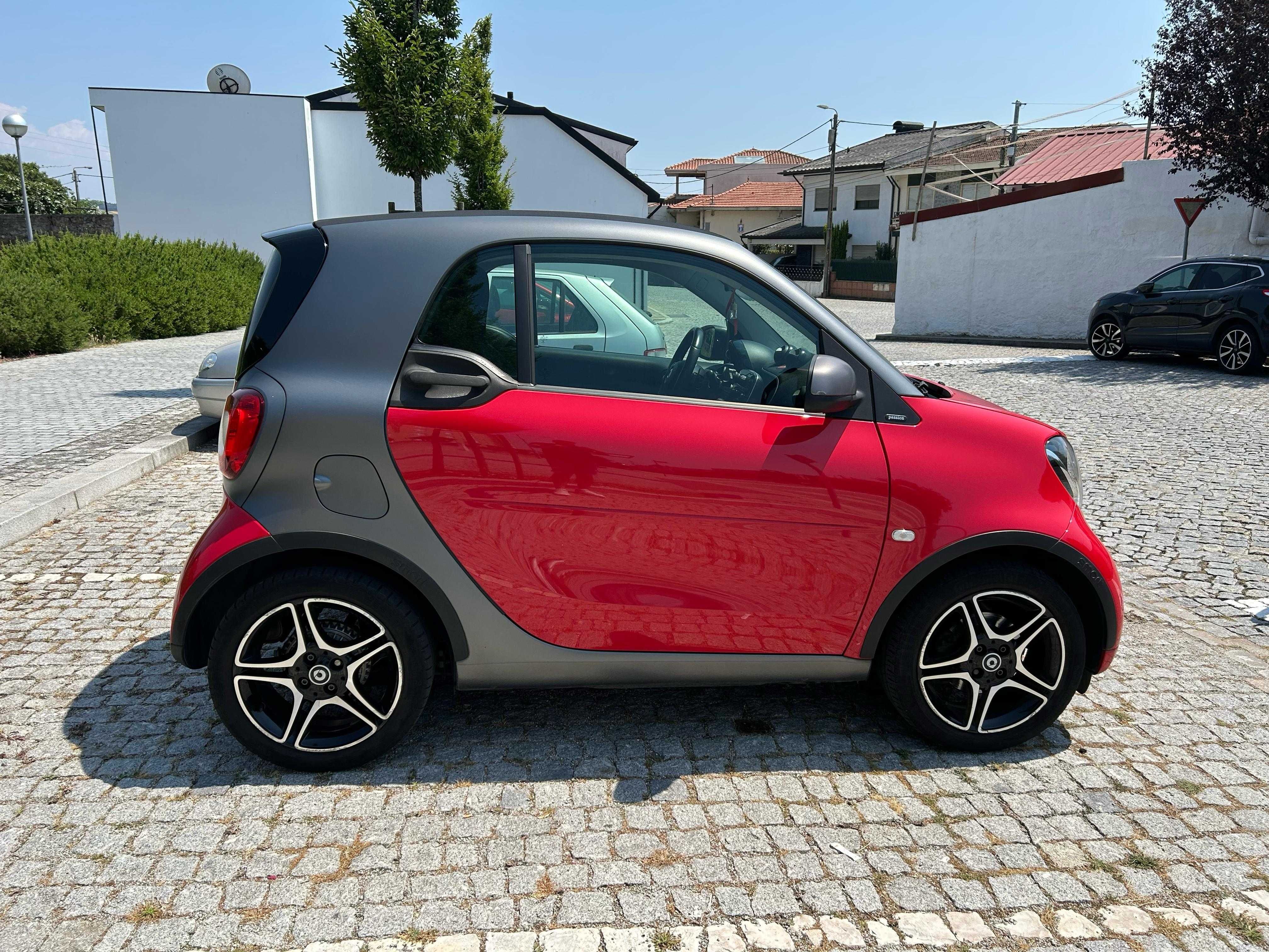Smart ForTwo Coupé 1.0 mhd Passion 71