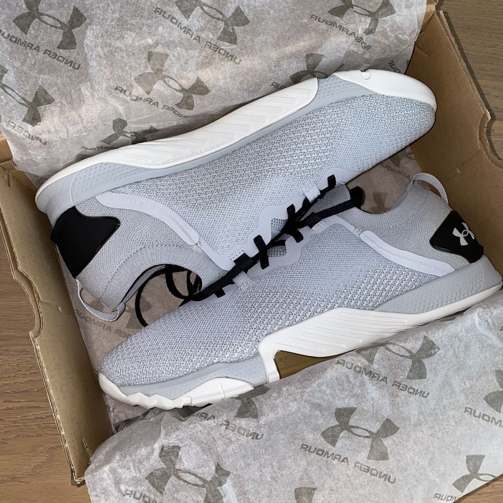 Under Armour  tribase reign 3