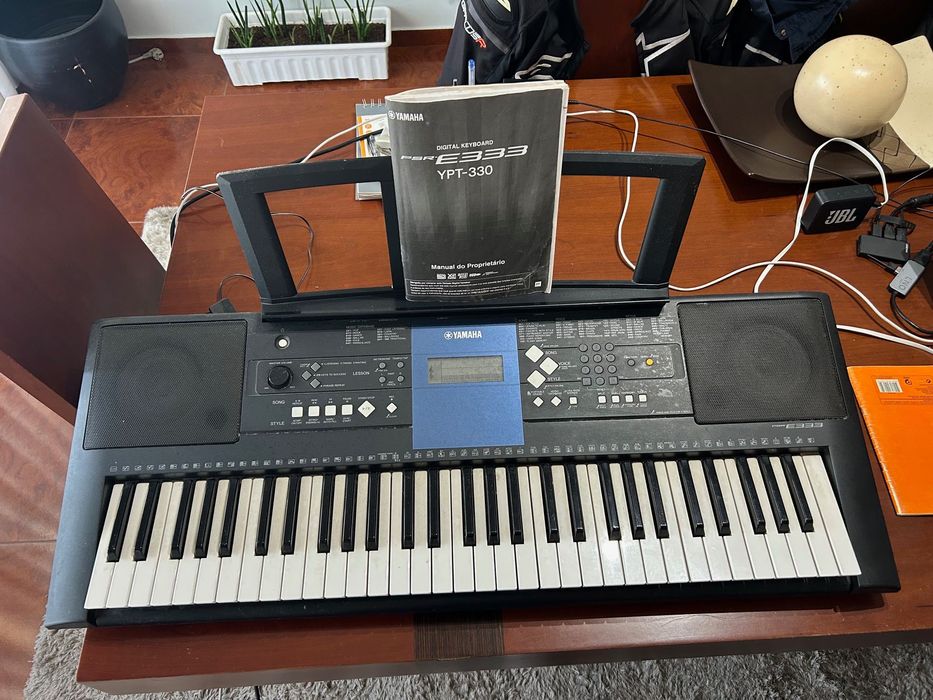 Piano yamaha teclado digital ypt 330